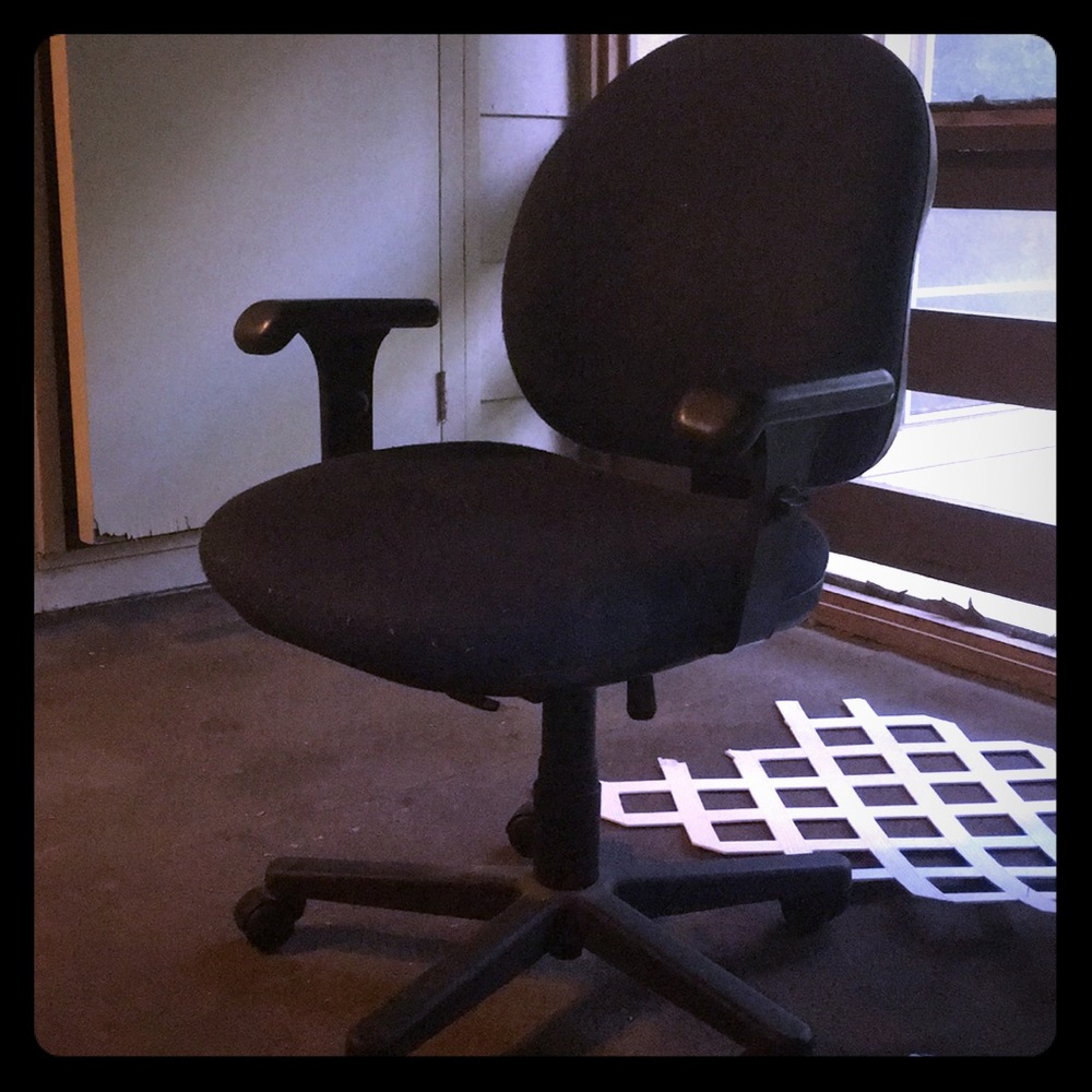 Office roll chair